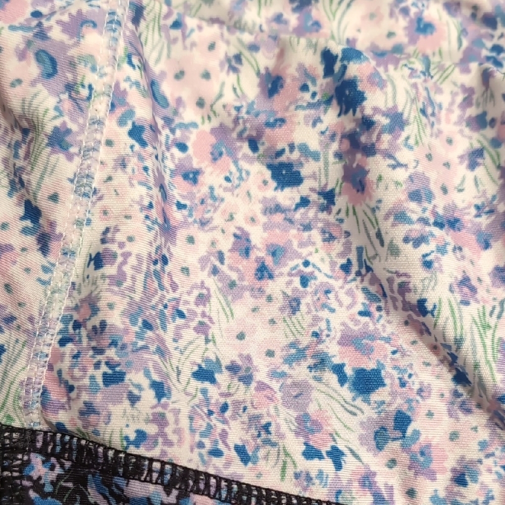 Ebb& Flow 🌺Floral Print‎ Women's Leggings - Picture 4 of 5